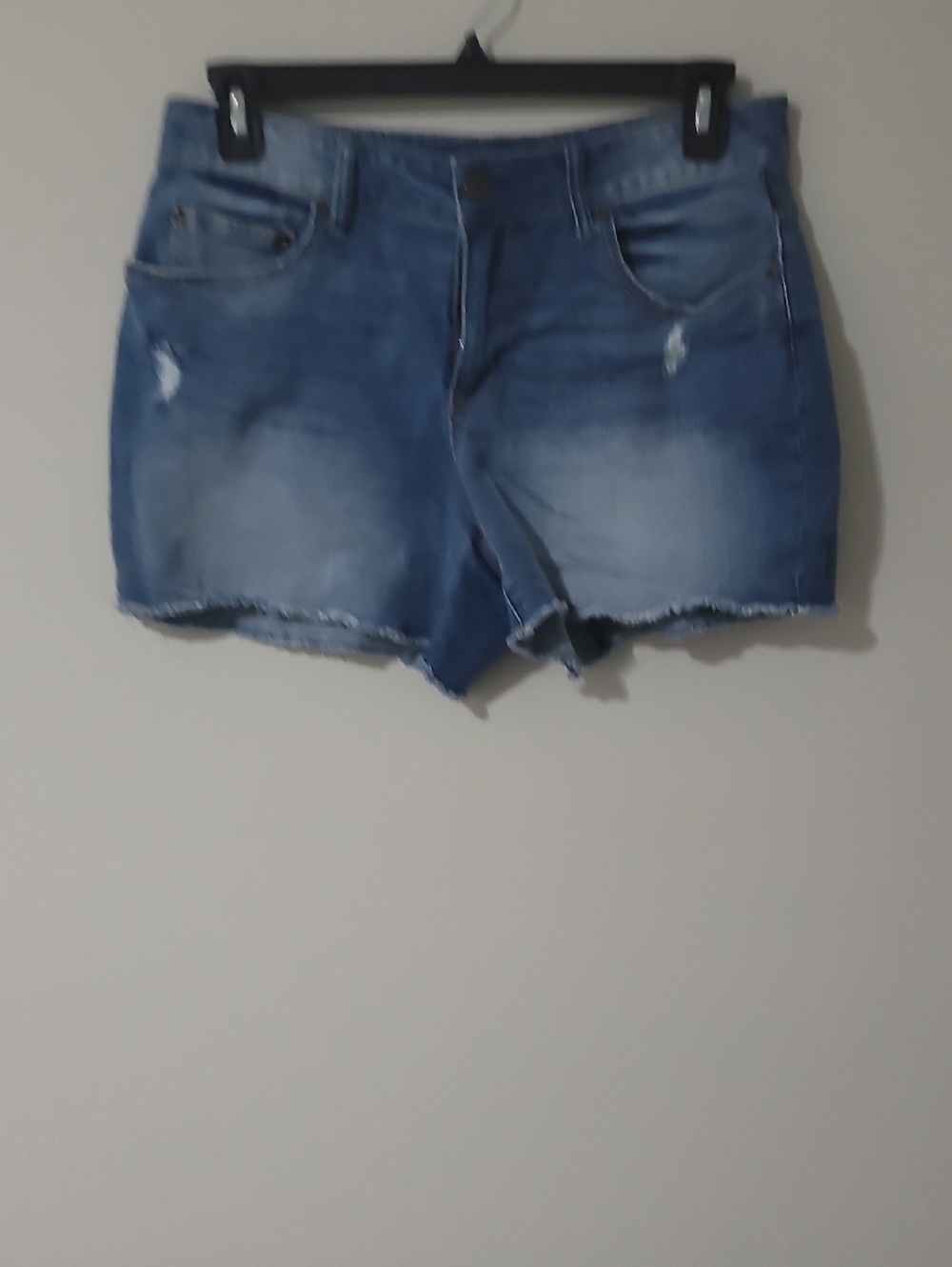 Time and Tru Distressed Light Blue Denim Cutoff Shorts - Picture 1 of 3